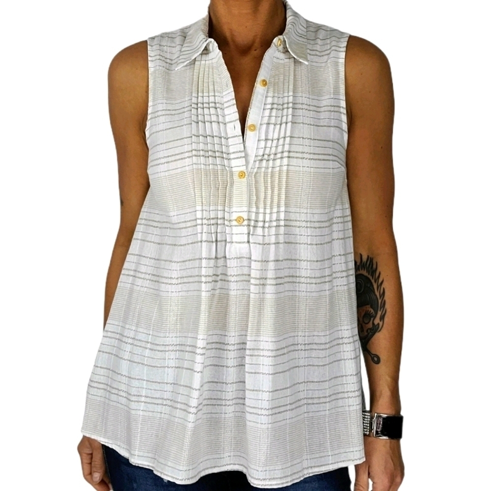 Hem&Thread Quarter Button V Neck Sleeveless Loose Fit Size Small Creme Stripe